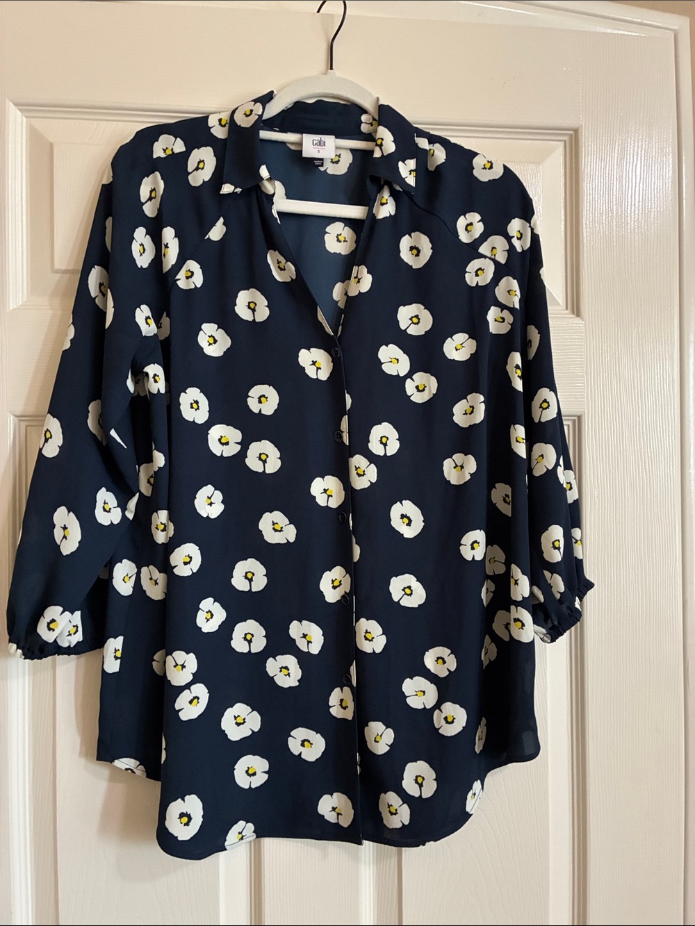 CAbi 5705 Navy Floral Button-Front Blouse with White & Yellow Flowers